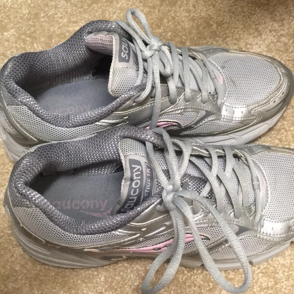 Saucony Sneakers